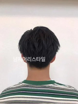 ショート 松本平太郎美容室大宮店所属・もりたみかこ 美容師お休み中のヘアスタイル