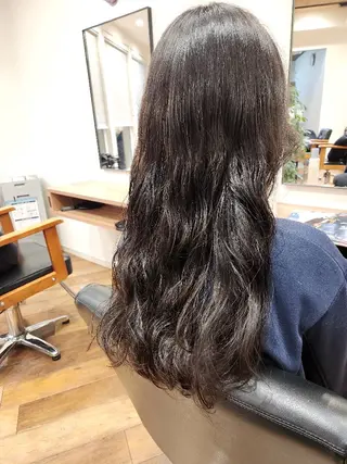 ロング パーマ 美容しょうへいの店 四郎丸店所属・小宮山 裕理のヘアスタイル