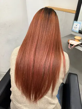 ロング Laff新宿所属・新宿/艶カラー/ 透明感カラー/タクマのヘアスタイル
