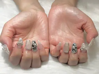 ネイル 🫧 Asuhaのネイルデザイン