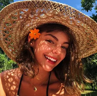 ミディアム ma naのヘアスタイル