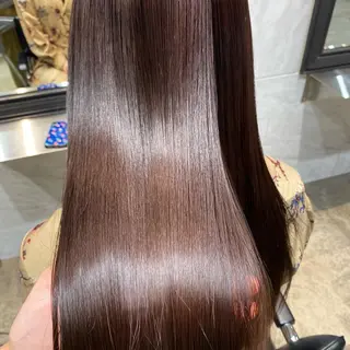 セミロング カラー パーマ アイブロウ 増子 祐太朗のヘアスタイル