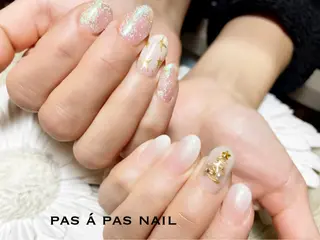 ネイル Yakko pas á pasのネイルデザイン