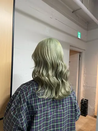 ミディアム tokute 中野真咲🐺のヘアスタイル