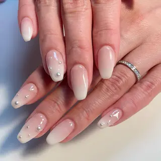 ネイル relaxation boutique LICO所属・タグチ カオリのネイルデザイン