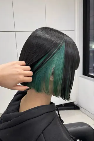 ショート カラー 【カラー支持率No. 1】リノ🪐のヘアスタイル