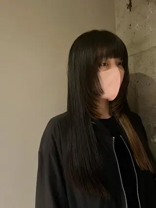 ロング カラー 🦮shiori アイドルオタク🦮のヘアスタイル