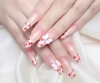 ネイル M🌷nail 長さだし専門店のネイルデザイン