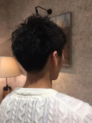 メンズ Kobayashi ハイライト/ショートのヘアスタイル