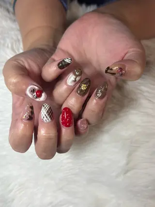 ネイル 三本 綾奈のネイルデザイン