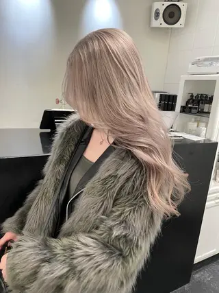 ロング カラー パーマ ヘアアレンジ メンズ キッズ ネイル マツエク・マツパ アイブロウ 艶ハイトーン/ヘア アレンジAYAKAのヘアスタイル