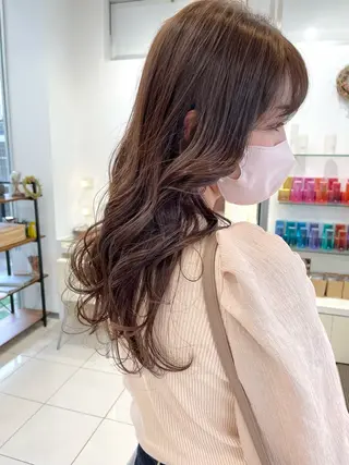 ロング 早川 楓那のヘアスタイル