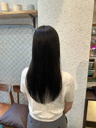 ロング 髪質改善🌈 tomomiのヘアスタイル
