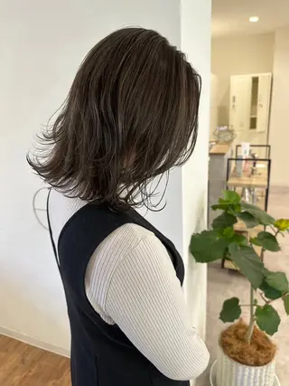 ミディアム カラー 🫧MANA レイヤーカット🌙のヘアスタイル