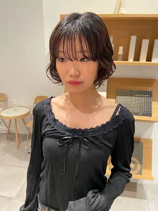 ショート パーマ 土川 陽菜のヘアスタイル