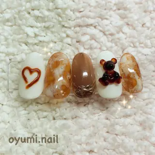 ネイル takanashi yumiのネイルデザイン