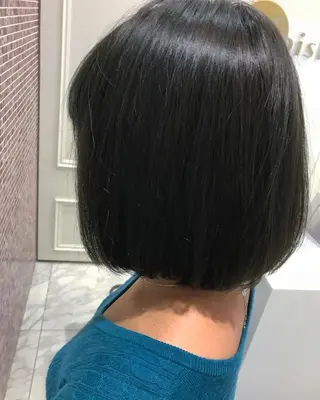 ミディアム カラー 赤み消し韓国ヘア レイヤー縮毛🤍渡邉のヘアスタイル