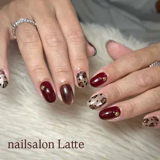 ネイル Nailsalon Latteのネイルデザイン
