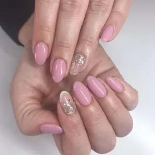 ミディアム Lily Roseスタッフ一同のマツエク・マツパデザイン