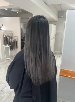 ロング カラー ROBIN所属・指名数No.1 /NAOYAのヘアスタイル