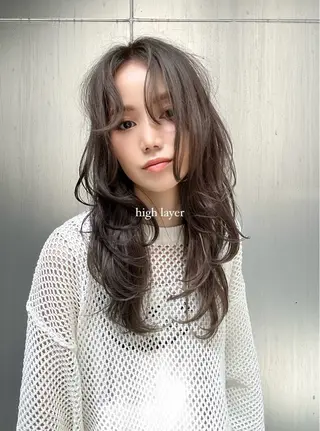 ロング カラー CHERIEブリーチ ダブルカラー　天神のヘアスタイル