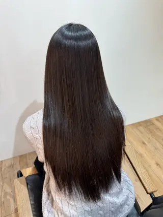 セミロング afloatkobe所属・美髪/髪質改善 川口凌弥のヘアスタイル