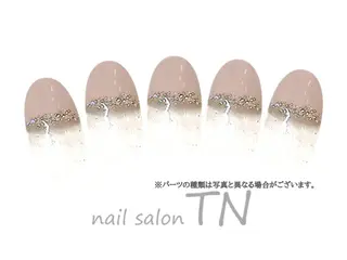 ネイル 矢川 まどかのネイルデザイン