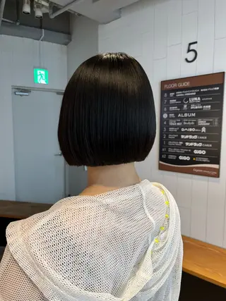 ショート ぷつっとボブ/ ブリーチ/池袋ももなのヘアスタイル