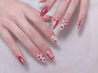 ネイル KARI ネイルサロンのネイルデザイン