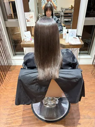 ロング 天野 妃菜のヘアスタイル