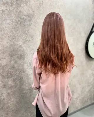 セミロング カラー AIconic nagoya所属・縮毛矯正/ レイヤー/ミディアムのヘアスタイル