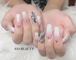 ネイル D-BEAUTY Nailsalonのネイルデザイン