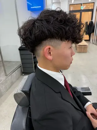 ショート パーマ メンズ 亀井隆汰/メンズ専門 パーマ特化美容師のヘアスタイル