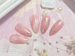ネイル Lucky Nail Studioのネイルデザイン