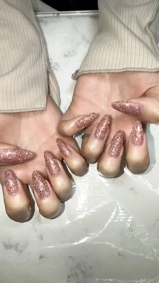 ネイル 💎Guarendo💎錦糸町店所属・✨アン ミユ✨のネイルデザイン