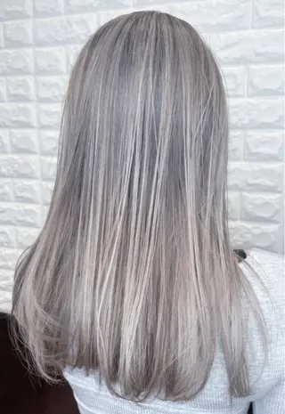 セミロング カラー Ebise Kazunoriのヘアスタイル