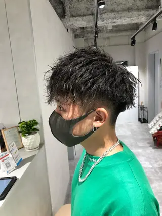 ショート カラー パーマ メンズ kiitos所属・関西センターパート メンズモデル募集のヘアスタイル