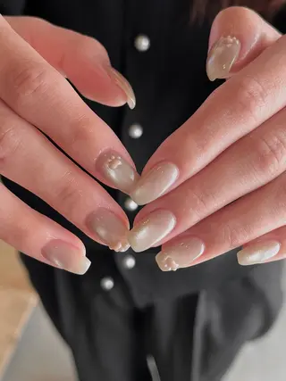 ネイル aiu アイユー ちひろのネイルデザイン