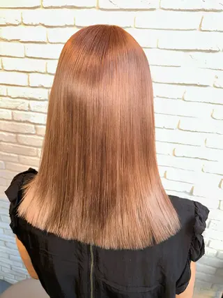 セミロング 大賀 チサトのヘアスタイル