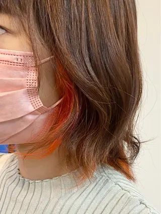 ミディアム 仕上がり満足度No. 1🔥BLUCK🔥のヘアスタイル