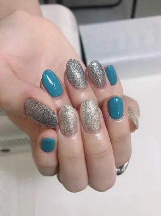 ネイル 渋谷FREEVE所属・MAXKELLY miku☺︎のネイルデザイン