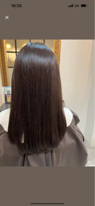 ロング N°jillva 𝑘𝑎𝑟𝑖𝑛のヘアスタイル