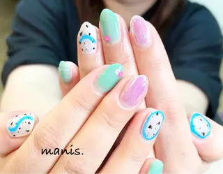 ネイル manis .のネイルデザイン