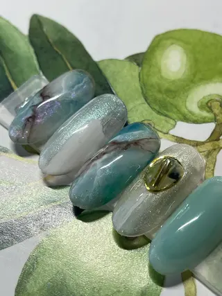 ネイル 奥園 良恵のネイルデザイン