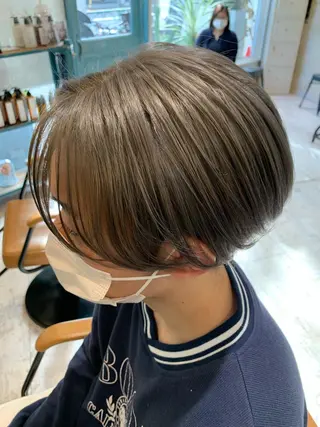 カラー ヤマダ サクラのヘアスタイル