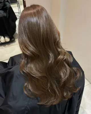 ロング 透明感カラー 🤍🤍AYAKAのヘアスタイル