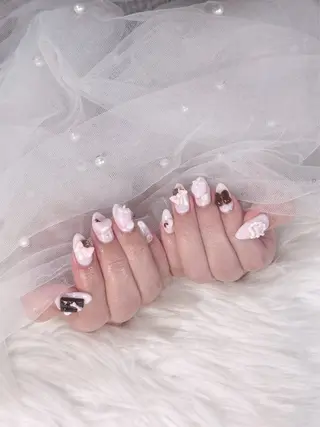 ネイル 𝑚𝑖𝑦🎀 パラジェル認定サロンのネイルデザイン