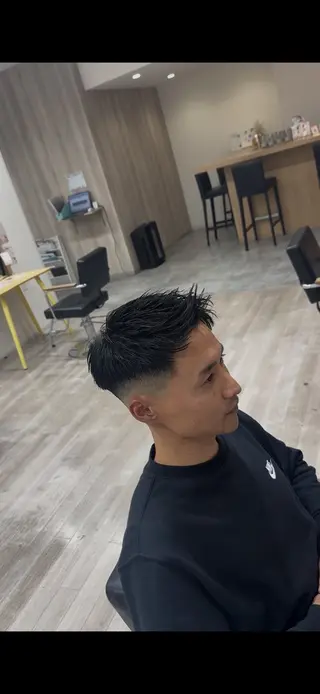 ショート メンズ Chere ore 新金岡所属・ツイスパ/フェード /辻諒哉のヘアスタイル