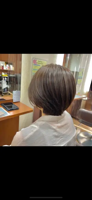 カラー marl所属・花田 真のヘアスタイル