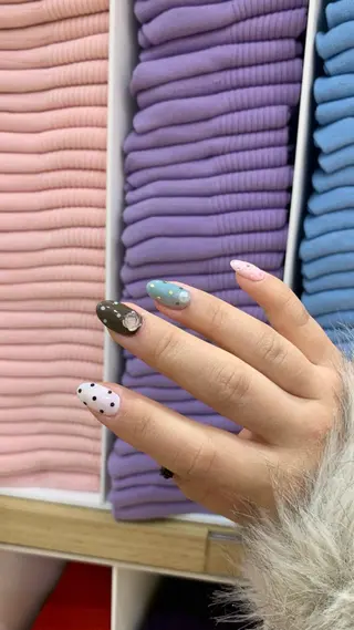 ネイル io nail所属・津守 渚のネイルデザイン